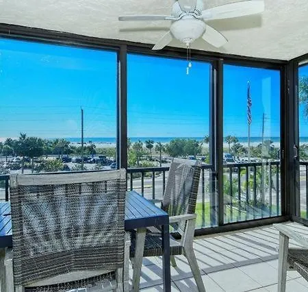 Villa Crescent Royale 3C